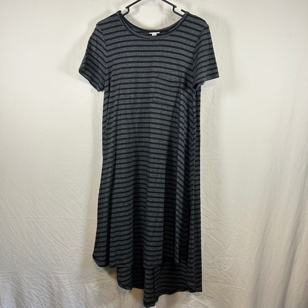 LuLaRoe Carly Dress Small Black Gray Striped Short Sleeve Pocket T-Shirt
